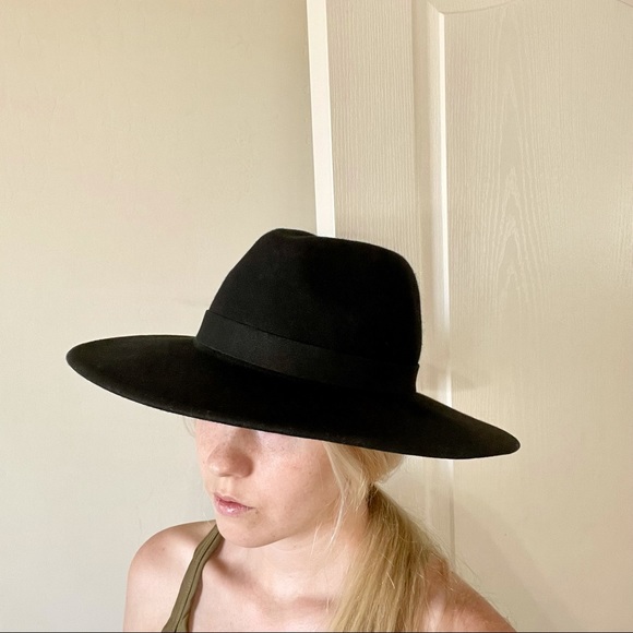 FREE PEOPLE OS Solid Black Wool Brim Hat